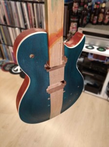 Harley Benton Electric Guitar Kit Single Cut (070 Finition Tru-oil x4)